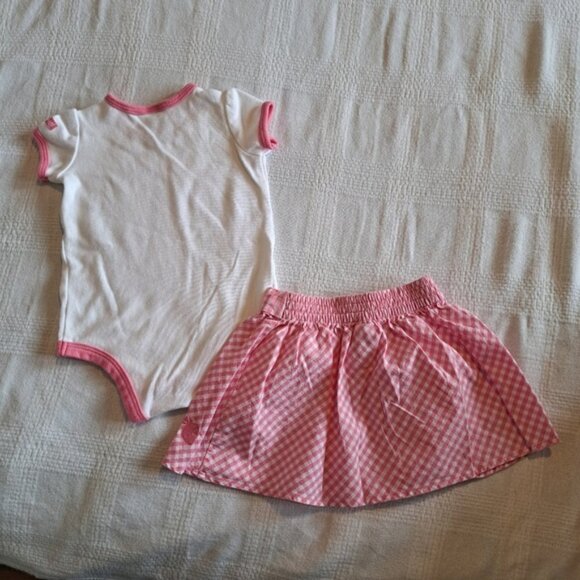 Carhartt girls size 6 month bodysuit and pink gingham skirt - Picture 2 of 4